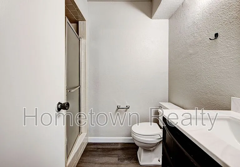 1713 Hillcrest Dr — Photo 19