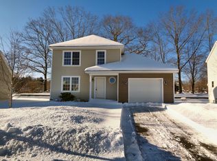 15 Tink Dr, Gorham, ME 04038