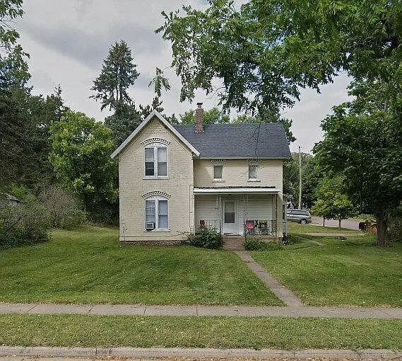 2008 Crescent Ave — Photo 1