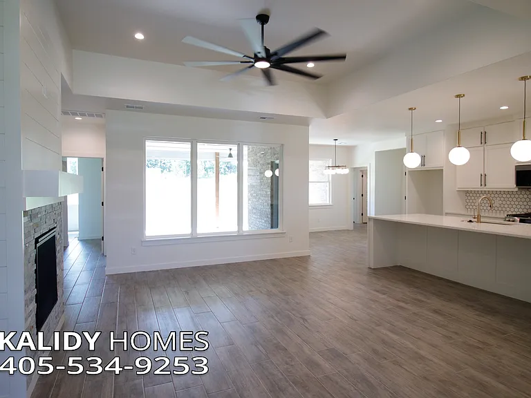 2141 Kalidy Dr — Photo 5