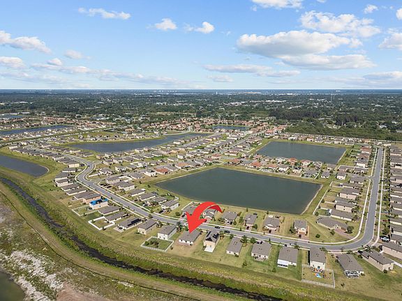 3rd image of 928 Bent Creek Drive