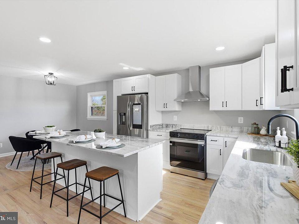 1st image of 15810 Letcher Rd