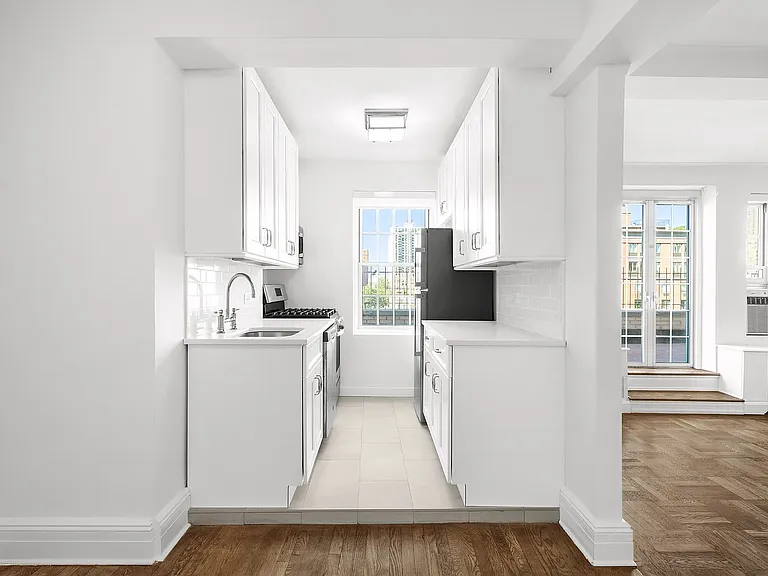 115 W 86th St #20E — Photo 3