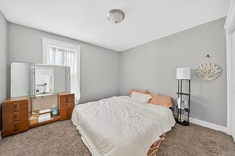 2205 N 7th St — Photo 10