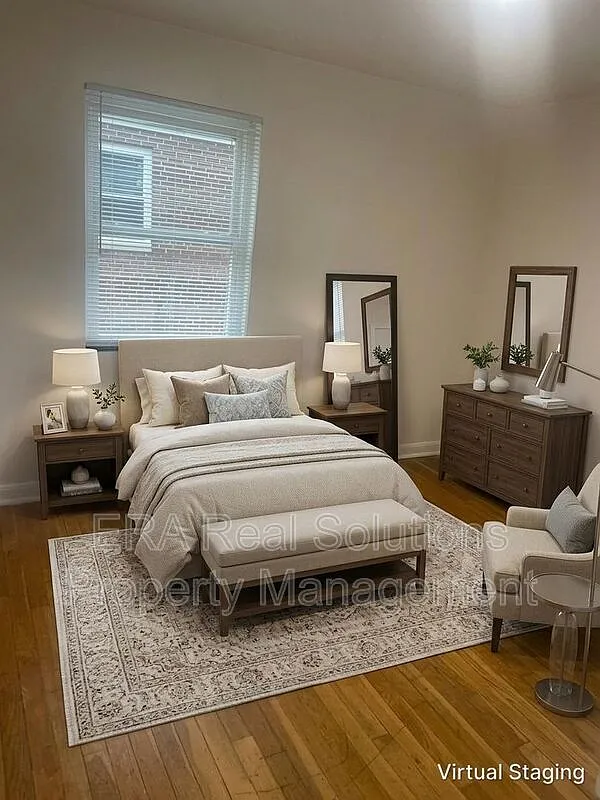 2 bed, 1.0 bath, 960 sqft, $795 — Photo 2