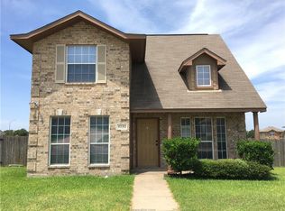 4030 Southern Trace Dr, College Station, TX 77845