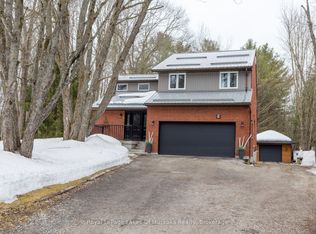 9 Daleman Dr, Bracebridge, ON P1L 1A8