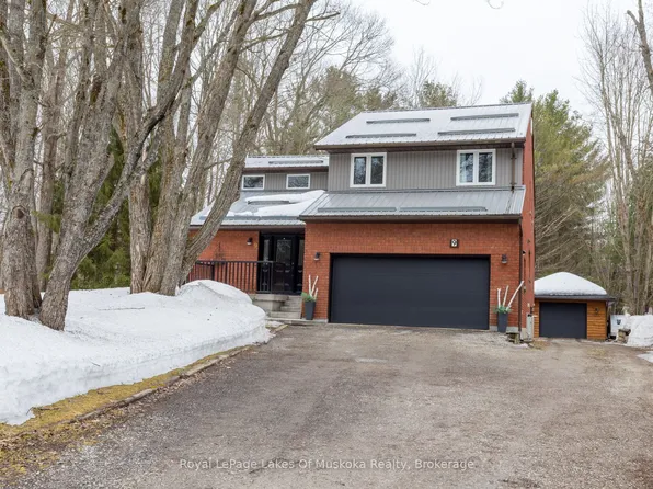 9 Daleman Dr, Bracebridge, ON P1L 1A8