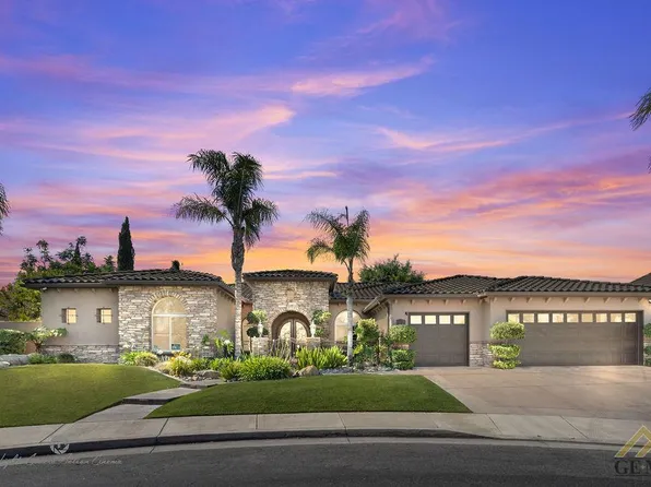 10703 Queensbury Dr, Bakersfield, CA 93312