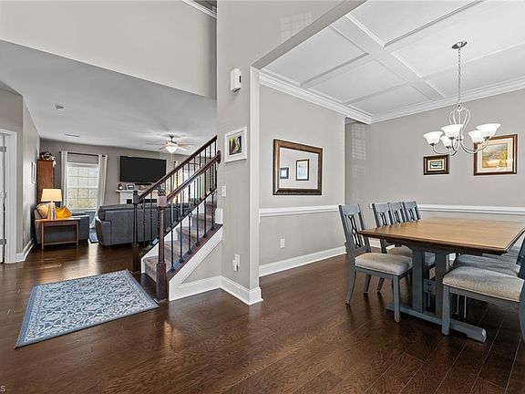 4th image of 734 Cannonade Dr