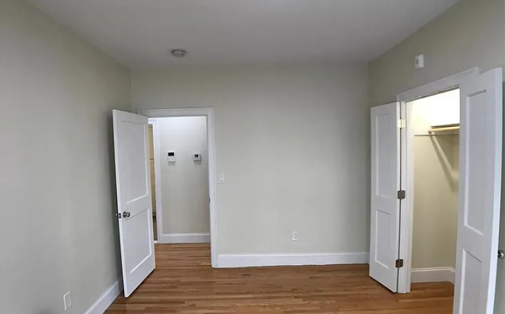 327 Highland Ave #5 — Photo 7