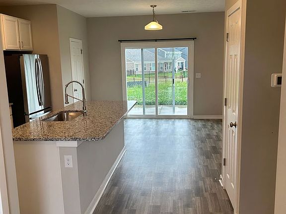 2nd image of 115 Wildflower Ct