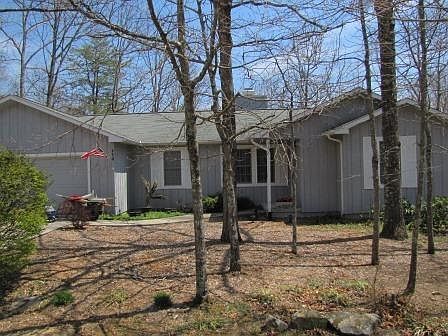 3rd image of 113 Fairhaven Dr