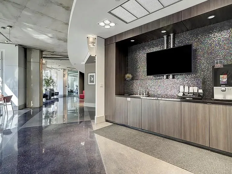 1901 Post Oak Blvd #3109 — Photo 28