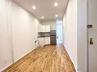 394 Manhattan Ave #3, Brooklyn, NY 11211