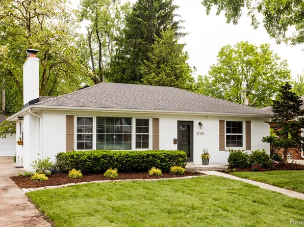 17186 Buckingham Ave, Beverly Hills, MI 48025