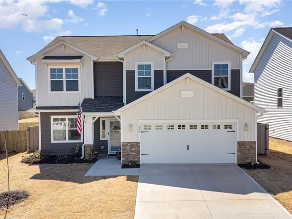 113 White Dutch Ln, Greenville, SC 29607
