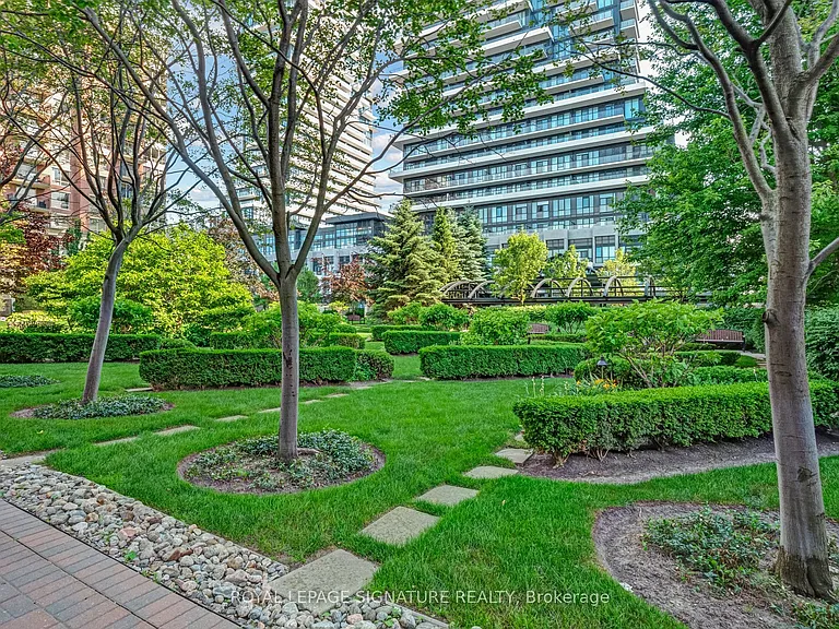 1101 Leslie St #1106 — Photo 41