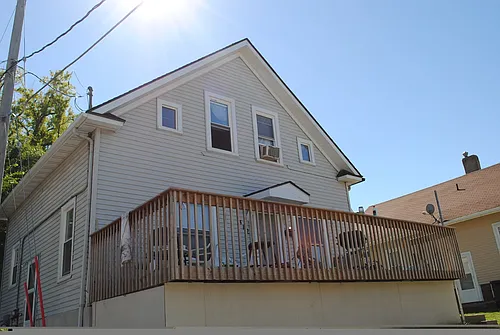 512 Clark St Photo 1