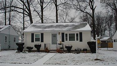 2nd image of 362 Marseilles Ave