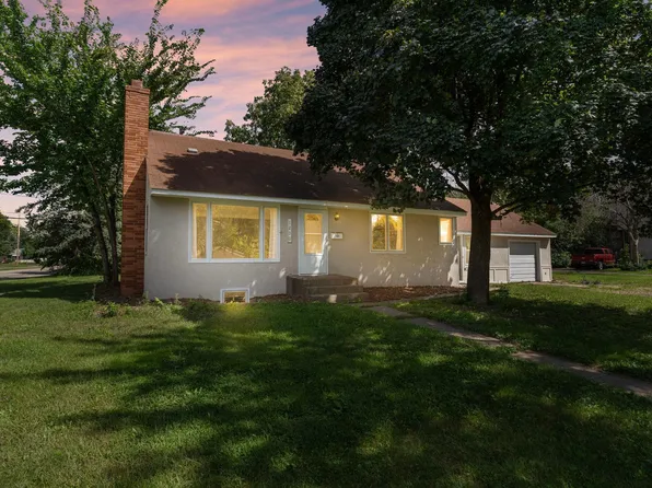 1200 Summit Ave, Saint Paul Park, MN 55071