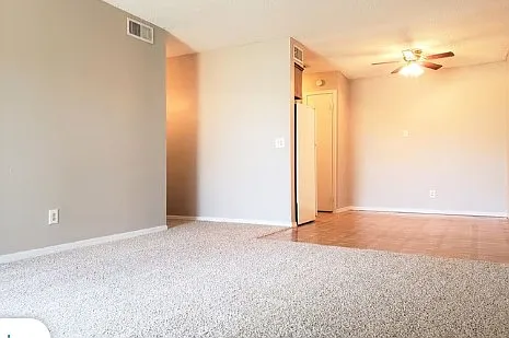 Cedar Creek Apartments — Photo 6