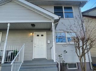 21 Bismarck Ave, Trenton, NJ 08629