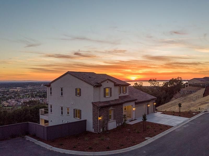 1st image of 4040 Tevere Pl