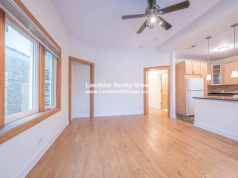 754 W Bittersweet Pl #3 — Photo 18