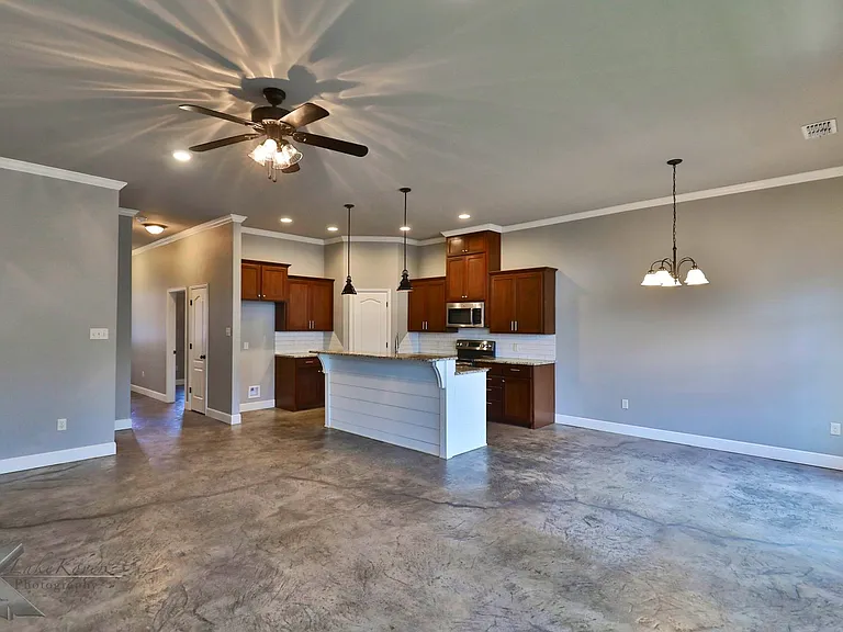 3812 Carrera Ln — Photo 19