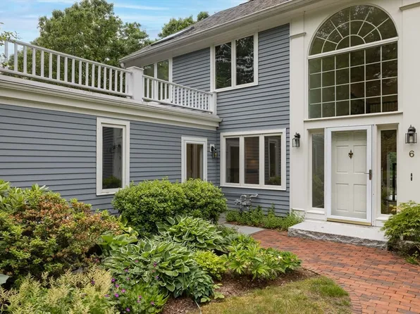 6 Hawkswood Ests #6, Amesbury, MA 01913