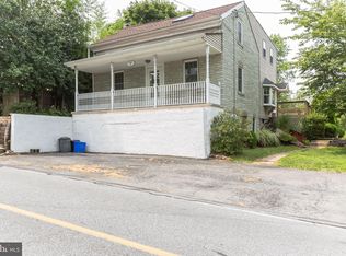 26 Grove Rd, Blandon, PA 19510