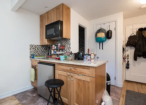 Rented by Emor Management Inc. | media 34