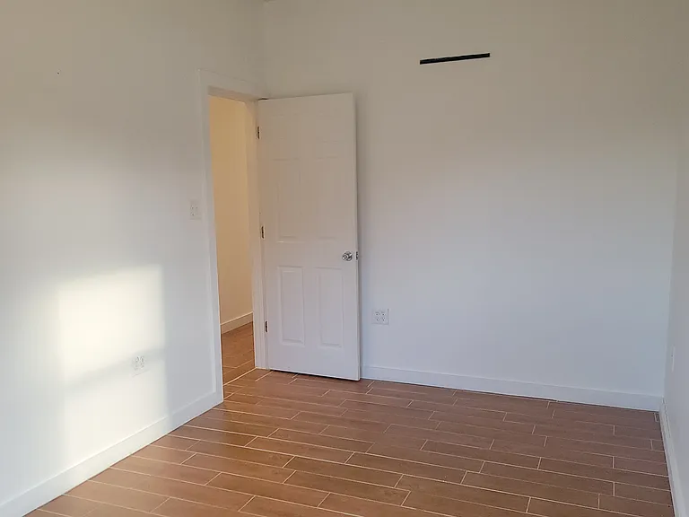 808 E Water St #A — Photo 18