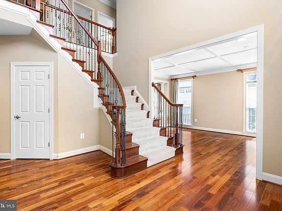 2nd image of 5809 Deep Creek Dr