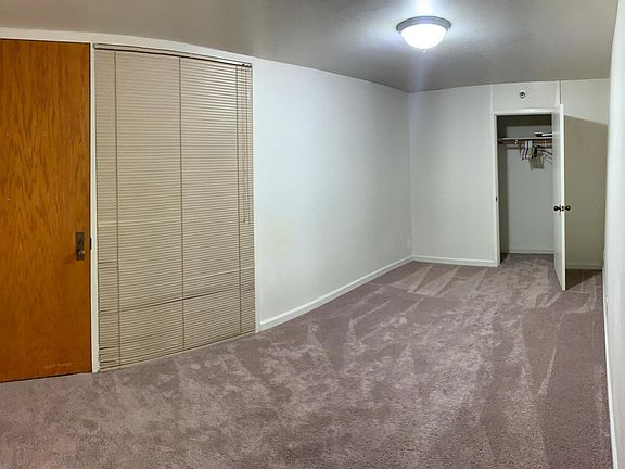 Office or second bedroom