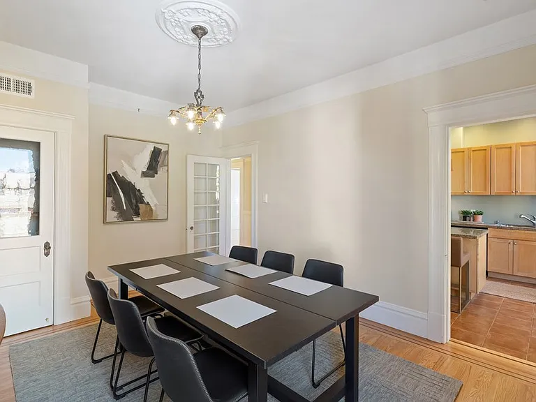 73 Sharon St — Photo 24