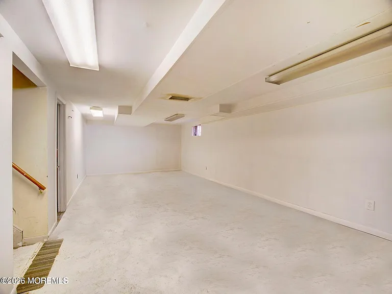 224 Chatham Ave — Photo 24