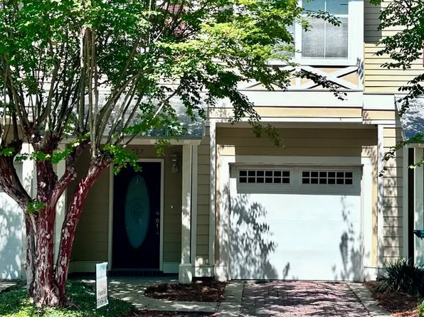 407 Twin Lakes Ln, Destin, FL 32541