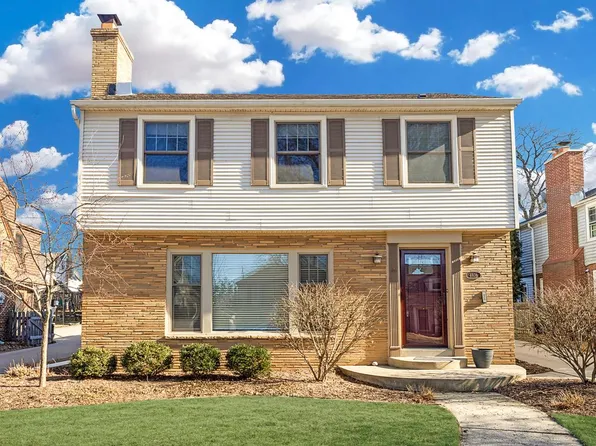 4808 North Woodburn STREET, Whitefish Bay, WI 53217