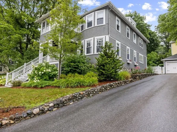 5 Belfry Ter, Lexington, MA 02421