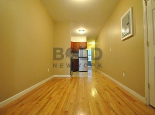405 W 44th St APT 2W, New York, NY 10036
