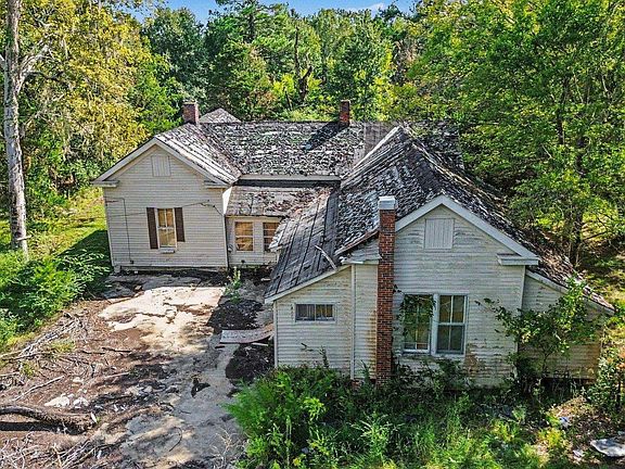 3rd image of 172 Double Church Rd
