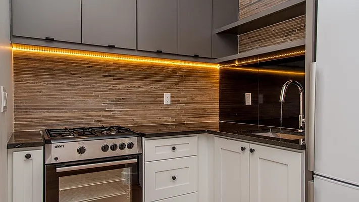 Rented by Nooklyn NYC LLC | media 42