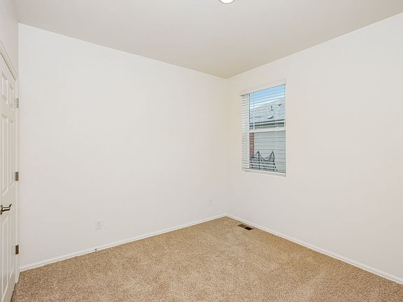5th image of 1721 Summer Bloom Dr