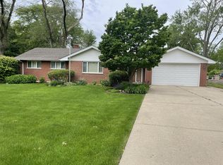 1518 N Vail Ave, Arlington Heights, IL 60004