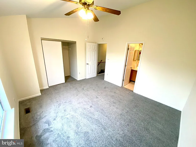 1468 Nestlewood Ct — Photo 13