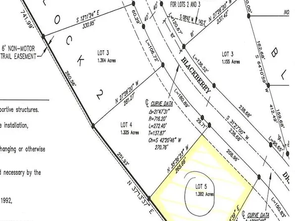 5 Blackberry Dr, Fairbanks, AK 99712