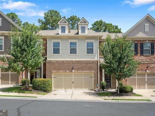 108 Bradford Dr, Sandy Springs, GA 30328