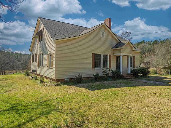 3rd image of 419 Moseley Dr